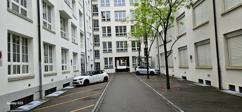 Move Box Studio - View 2